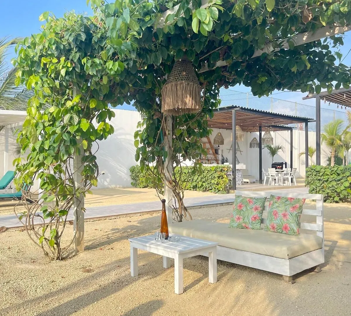 Exclusiva Villa Frente A La Playa Cartagena